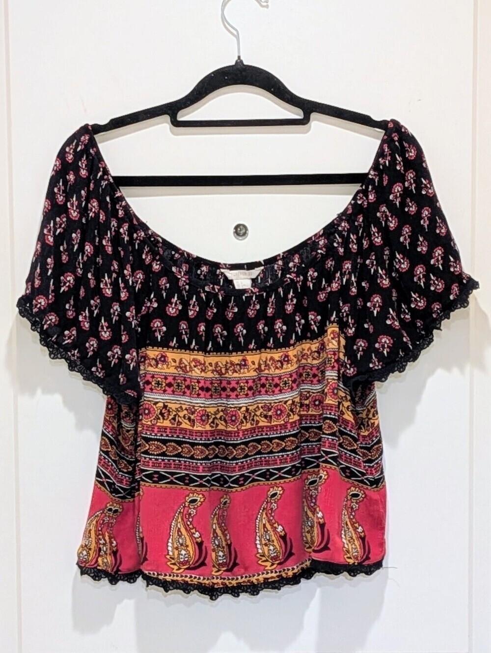 3/$30 EUC Forever 21 L Rayon Flowy Off Shoulder Paisley Floral Summer Crop Top